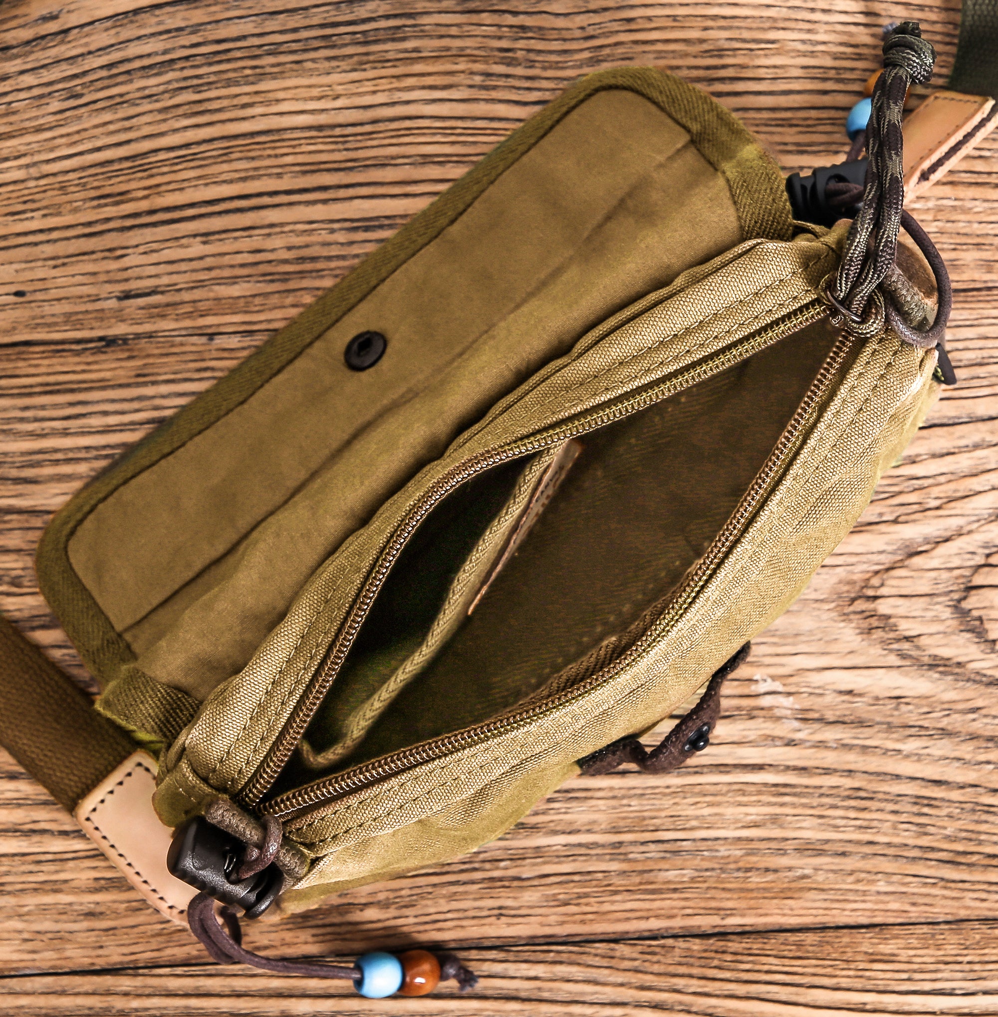 Gootium Nova Canvas Flap Purse